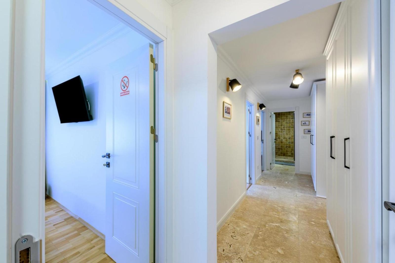 Five Stars Apartment ティミショアラ エクステリア 写真