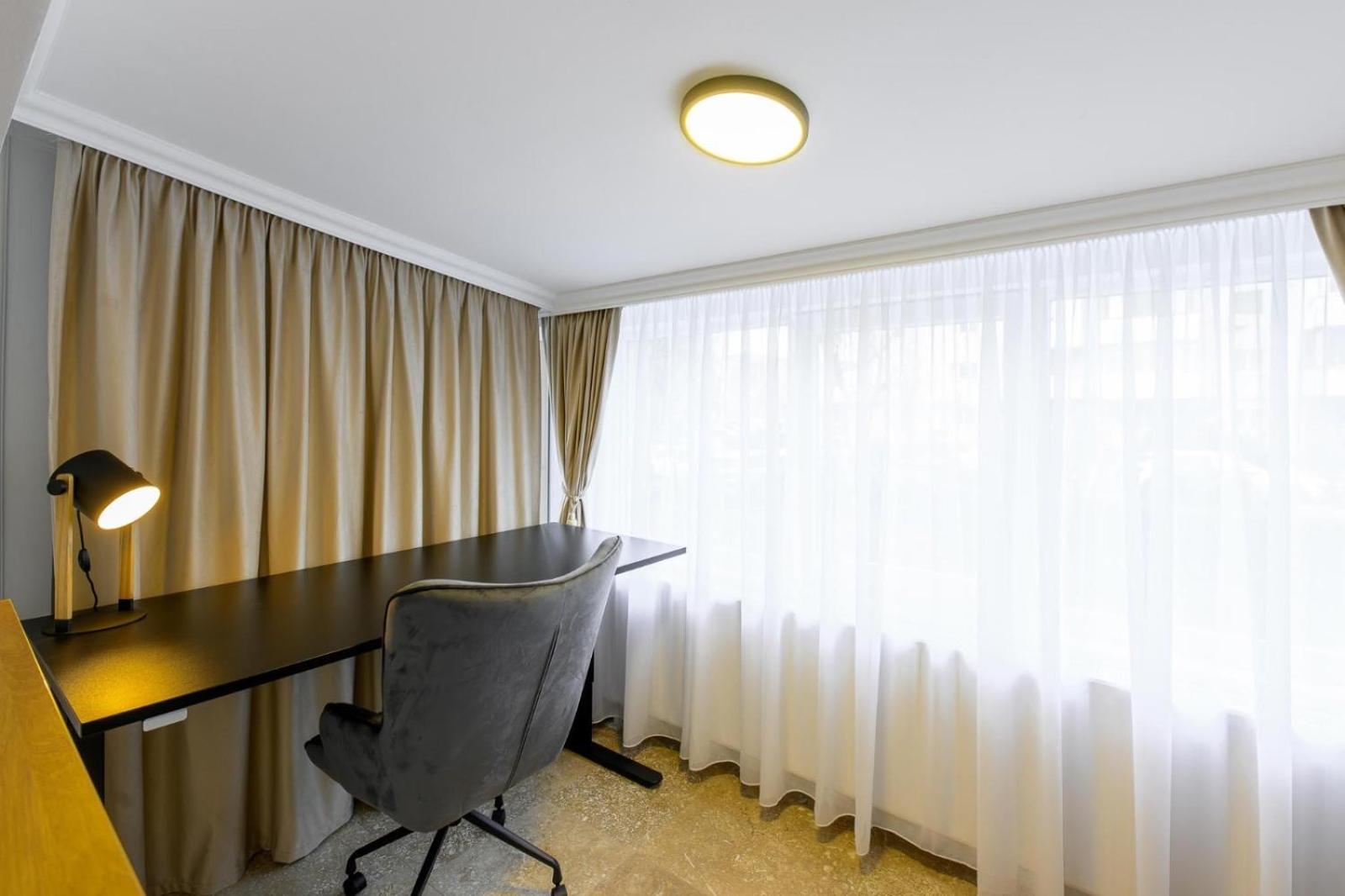 Five Stars Apartment ティミショアラ エクステリア 写真